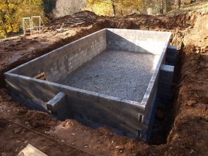 building-pool-by-cement-blocks